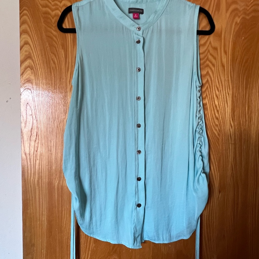 Vince Camuto Sleeveless Light Blue Button-Down Shirt